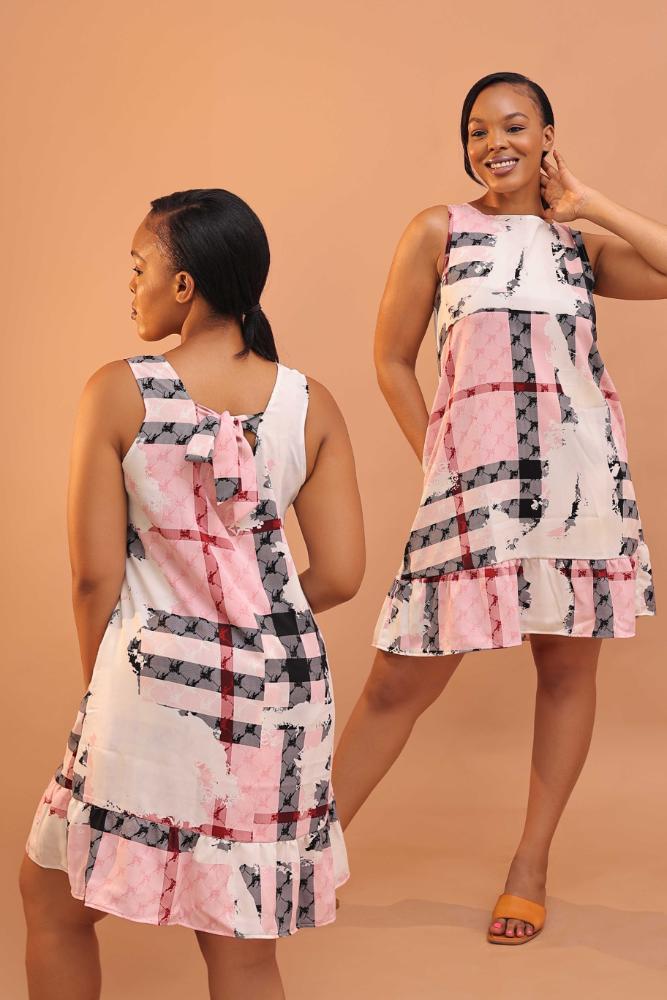 Blush pattern flowy Dress in Unknown