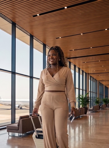 Ease Lounge Top — Beige